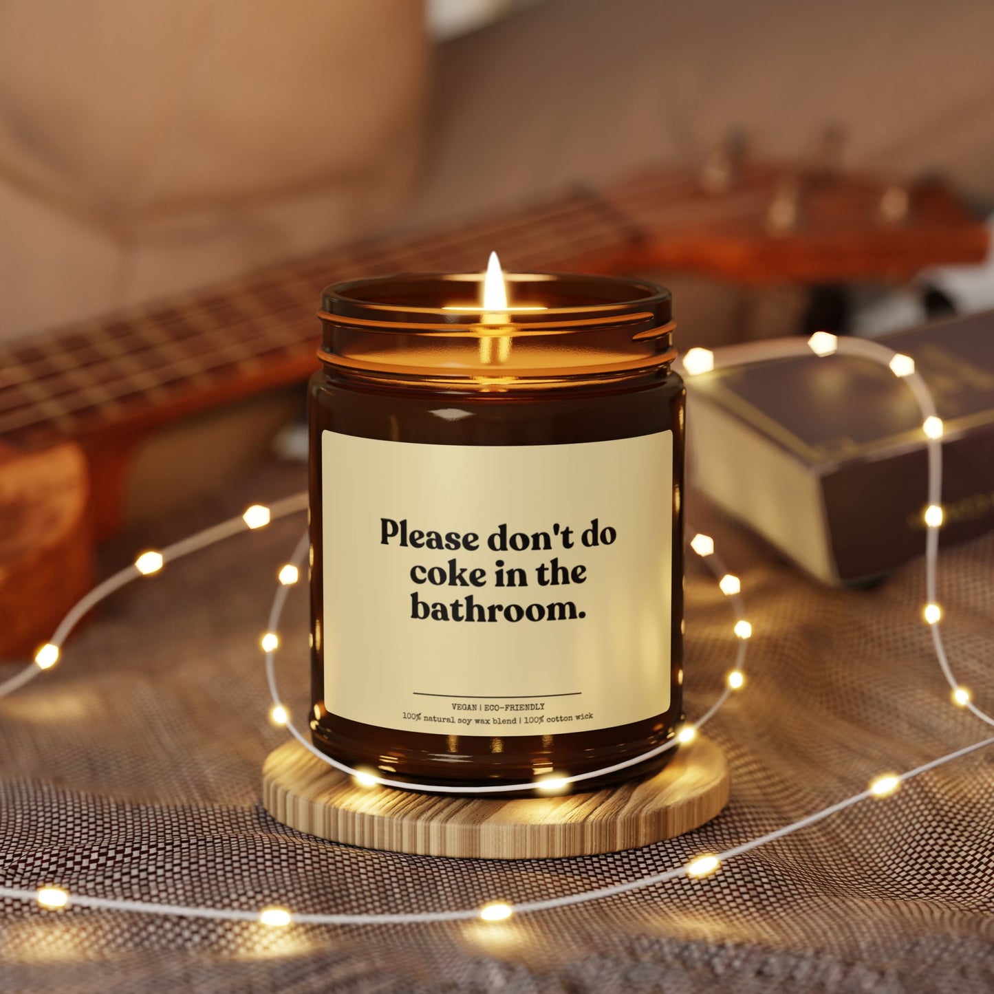 Cocaine candle, the perfect humorous gift for moms.Funny soy candle,ideal for those tough-to-buy-for people!